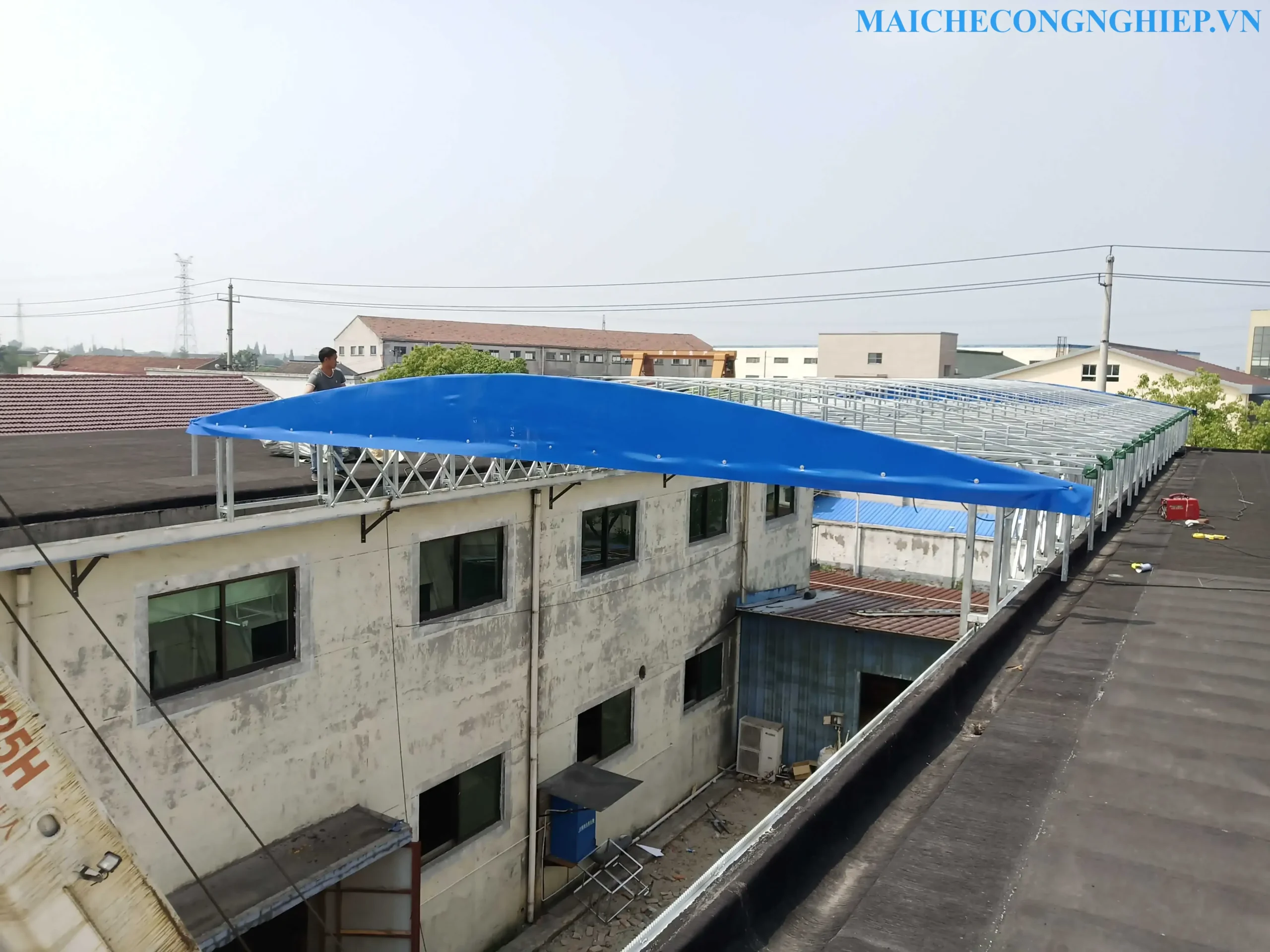 Thi Công Mái Che Công Nghiệp Sbm